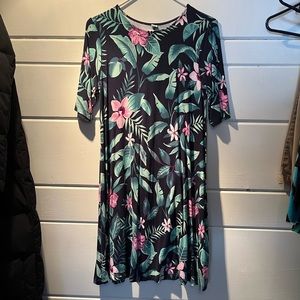 Cute Old Navy Floral Dress